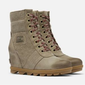 Sorel Women's Lexie Wedge Khaki II Winter Ankle Boots NL3778-297 NEW
